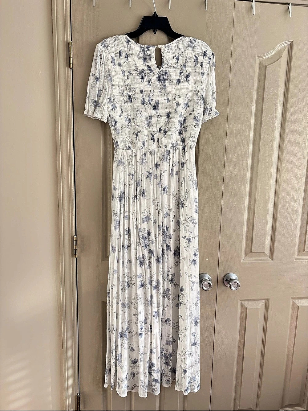 Orange Creek Floral Maxi Dress in White & Blue Size Small